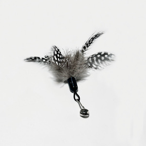 Juguete para gatos de plumas de perla natural al por mayor de fábrica, cabezal de repuesto de plumas, plumas simuladas con puntos, juguetes para gatos hechos a mano. - Product Image 5