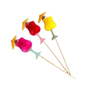 Disposable Cocktail Skewers With Strawberry Umbrella 19cm For Party Dessert Cake Decorations - Product Image 3