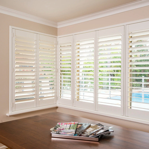 Phong cách mộc mạc kem trắng GỖ TRỒNG cửa chớp cho nhà bếp thiết kế hiện đại với mô hình mở ngang - Product Image 1