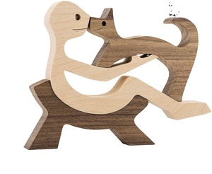 Regalo unico intagliato a mano in legno cane statua umana figurina scultura Home Office