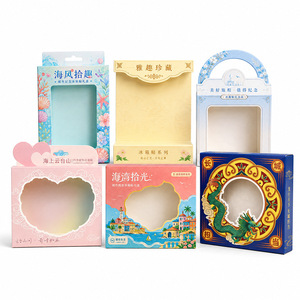 Boîte d'emballage personnalisée pour aimants de réfrigérateur, en carton kraft blanc avec fenêtre, impression en petites séries - Product Image 1