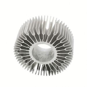 Pièces de radiateur en aluminium moulé sur mesure, accessoires de moto, service OEM, modèle YF avec anodisation naturelle et sablage - Product Image 6
