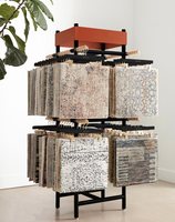 Présentoir métallique personnalisé Ray pour tapis et échantillons – Support d'exposition pour tapis, moquettes et couvertures en magasin