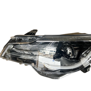 Faro Delantero de Alta Calidad con Fondo Blanco, LED de Alta Gama para Chery Jetour X70 2018-2019 OE F01-4421010BL/20BL - Product Image 4