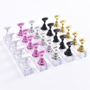 แท่นวางฝึกทำเล็บแม่เหล็กแบบพกพา ดีไซน์ใหม่จาก KADS ฐานอะคริลิคสำหรับโชว์และฝึกทำเล็บเจล - Product Image 3