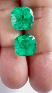 พลอยมรกตธรรมชาติทรงรี/ทรงหยดน้ำ/ทรงเหลี่ยมมรกต คุณภาพดีเยี่ยม หลากหลายระดับคุณภาพ - Product Image 4