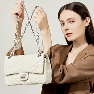 Nuevo Bolso Bandolera de Hombro de Estilo Elegante, Hecho con Cuero Genuino de Cabra Alpina, con Textura de Diamante, para Mujer - Product Image 3