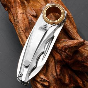 سكين جيب فضي عالي الجودة خفيف الوزن مع خاتم إصبع نحاسي بنمط زر ضغط من الفولاذ المقاوم للصدأ 16 من أجل التخييم - Product Image 5