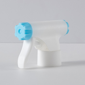 Nouveau pistolet pulvérisateur en plastique coloré avec buse ronde 28/410 pour le nettoyage des acariens et le ponçage - Product Image 1