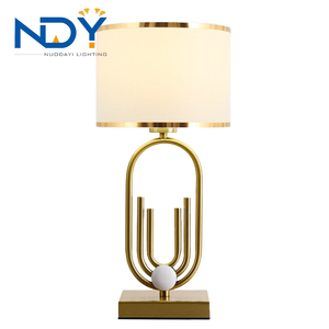 Nueva lámpara de mesa, lámpara de noche para dormitorio, luz nórdica, dormitorio moderno de lujo, sala de estar, estudio, decoración cálida romántica, lámpara de escritorio - Product Image 5