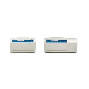   Microcentrifugeuse réfrigérée de paillasse Fisher ST4R 14500 tr/min 31554xg pour usage en laboratoire - Product Image 1