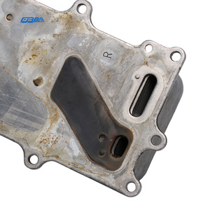 Pièce de rechange de haute qualité conforme aux normes OEM, refroidisseur d'huile pour Bentley Bentayga 2017-2026 07P117037K - Product Image 5