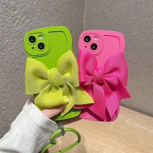 Funda de silicona con lazo 3d para teléfono móvil y accesorios para mujer, protector de muñeca para iPhone 13 14 Pro Max