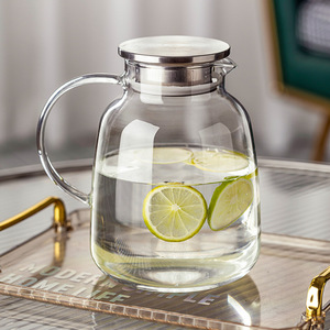 Carafe à eau froide en verre moderne pour la maison, grande capacité, en verre borosilicate avec couvercle, pour usage domestique - Product Image 1