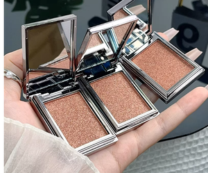 Palette de fards à paupières crème 2 en 1, fini mat et hydratant, longue tenue, marque Luxury Shades - Product Image 6