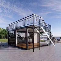 Maison conteneur modulaire mobile à deux étages avec terrasse, bureau et dortoir pour le personnel, résidence complète avec chambre