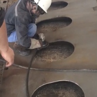 Machine à chanfreiner pneumatique portative antidéflagrante pour la préparation de la soudure des tôles d'acier dans les chantiers navals marins