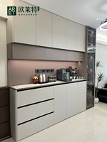 Buffet ARET de luxe discret avec vitrine en verre, rail de prises intelligent, rangement intégré, écologique, grand format pour salon