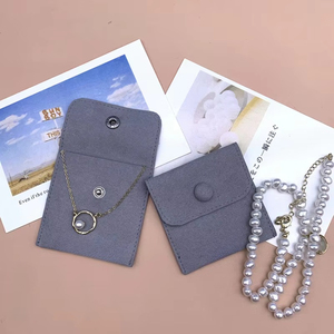 Empaque Personalizado para Collares y Joyas con Bolsa y Estuche, Estuche para Anillos, Estilo de Bolsa con Solapa, 8cm x 8cm - Product Image 4