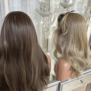 Perruques européennes casher, gris <span class=keywords><strong>glacé</strong></span>, <span class=keywords><strong>blond</strong></span> <span class=keywords><strong>cendré</strong></span>, couleur balayage, vente en gros, cheveux humains alignés sur la cuticule, perruque en dentelle pour femmes - Product Image 5