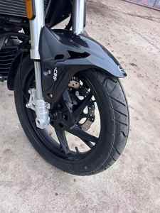 Motocicleta Urbana Deportiva <span class=keywords><strong>Benelli</strong></span> <span class=keywords><strong>TNT</strong></span> <span class=keywords><strong>150</strong></span> de 150cc, Color Negro, con Inyección Electrónica de Combustible (EFI) - Product Image 3