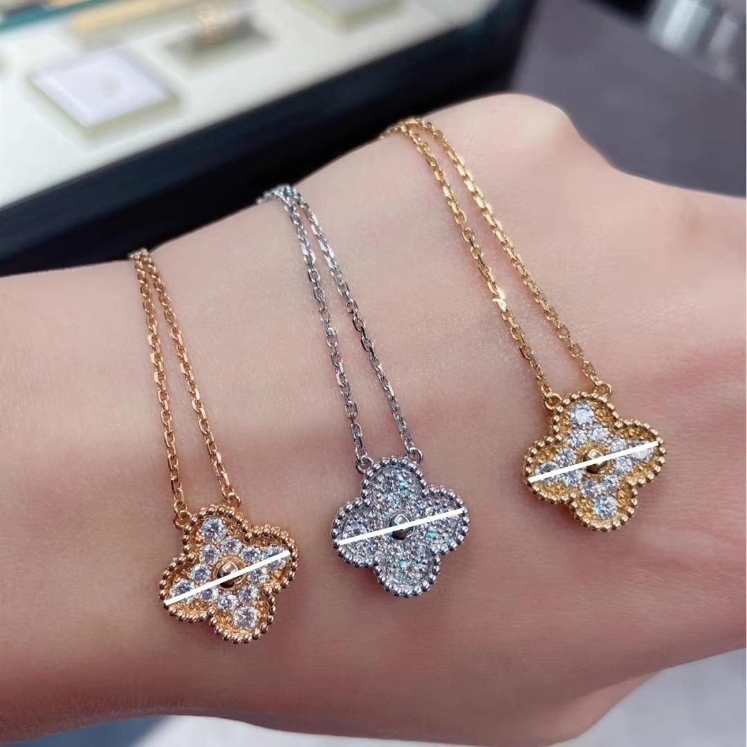 สีโรสโกลด์