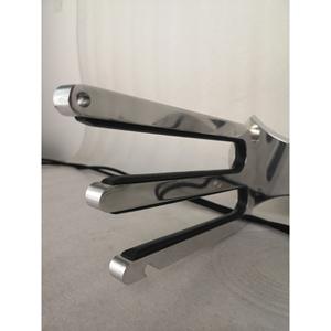 Soporte de Almacenamiento de Aluminio Pulido para Yates y Embarcaciones para Tablas de Surf y Esquí Acuático Tamaño 340*300*210mm - Product Image 1
