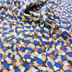 Dễ Dàng Chăm Sóc Durab Mùa Hè Chất Lượng Cao Polyester Satin Floral Print Vải Cho Trang Phục - Product Image 2