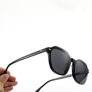 Gafas de Sol Cuadradas Magnéticas para Hombre y Mujer, Diseño de Lujo, Acetato, Polarizadas, Modelo 2026 - Product Image 5
