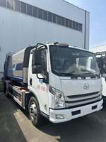 Camion poubelle électrique EV à énergie nouvelle personnalisable, modèle 4x2, capacités de 5 à 10 m³ pour la collecte des déchets
