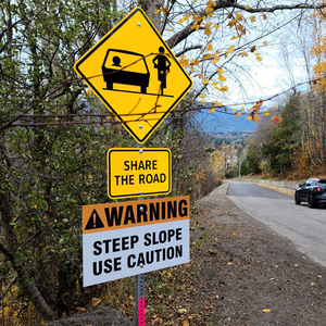 Panneau de signalisation routière en aluminium en forme de losange. Prix de vente direct d'usine. Les couleurs et les tailles peuvent être personnalisées. - Product Image 5