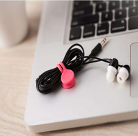 Clips de câble en silicone magnétiques multifonctionnels, taille M, 6 pièces, réutilisables, anti-perte, pour la gestion des câbles de voiture/bureau