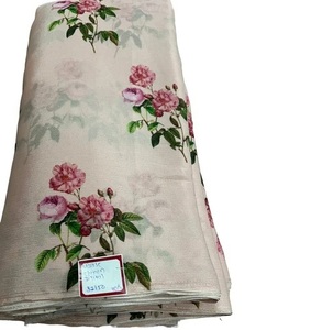 Tela Fluida para Vestidos de Verano, 90 GSM, Viscosa Chinon con Estampado Digital y Bordado para Confección de Prendas - Product Image 1