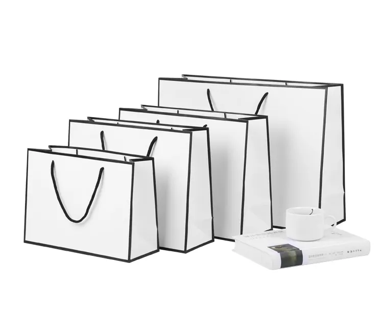 Op Maat Bedrukt Gerecycled Goudfolie Logo Luxe Cadeau Tassen Boodschappentassen Kartonnen Tas Met Logo