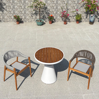 Table et chaise d'extérieur de luxe en teck ensemble de chaises de jardin en rotin pour villa balcon restaurant café hôtel ensemble de meubles d'extérieur