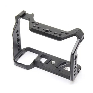 Cage de caméra en alliage d'aluminium pour Sony A7R2 A7R3 A9 A7M3 A73 A72 A7M2 avec support de chaussure froide 1/4 pouces et 3/8 - Product Image 6