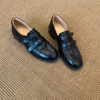 Mocassins plissés rétro style britannique pour femme, nouvelle collection automne 2026, bout rond, talon épais, coutures, à enfiler, polyvalents, décontractés, en cuir