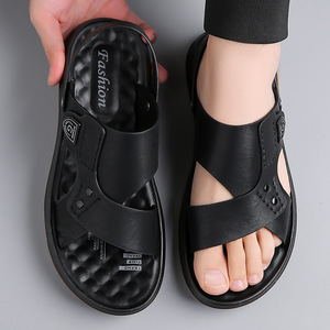 Sandales à bride en T pour hommes, en cuir véritable, à bout ouvert, semelle en caoutchouc antidérapante, logo embossé, chaussures décontractées d'été - Product Image 3