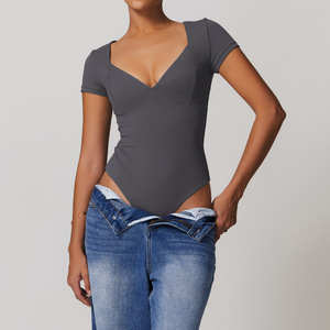 Liquidazione bella tuta Yoga posteriore stile europeo americano Casual corsa sport Fitness abbigliamento sportivo senza cambio di ritorno - Product Image 4