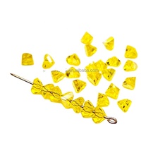 Perles de Verre Facettées en Pyramide en Gros pour Bracelet, Perles Libres de Cristal Triangle pour la Fabrication de Bijoux DIY et Accessoires Capillaires