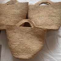 Nouveau Sac Fourre-tout en Raphia Importé de Madagascar, Collection Printemps-Été 2026, Entièrement Fait Main au Crochet, Sac Seau Ouvert Tendance