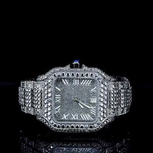 Montre de luxe élégante en acier inoxydable avec mouvement à quartz de haute qualité, boîtier argenté, unisexe - Product Image 4