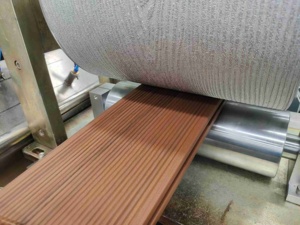 Garis produksi profil komposit kayu polimer XXXXL mesin ekstrusi DeKing ditunggu/papan teras mesin ekstruder kembar - Product Image 5