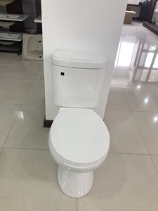 WC Mingliu Moderno Allungato Bianco con Scarico a S 300mm, in Ceramica, a Due Pezzi, con Doppio Scarico a Sifone e Chiusura Rallentata - Product Image 6