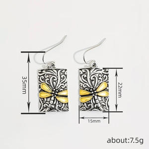Pendientes Colgantes de Plata Tibetana para Mujer, Diseño Vintage de Insecto, Chapados en Oro de 18K, Aleación Bicolor, Joyería de Moda, Regalo - Product Image 5