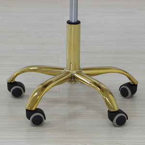 Chaise de beauté et de coiffure réglable de qualité supérieure avec base dorée et roues Mobilier de salon élégant pour salons de coiffure Studios de beauté - Product Image 6