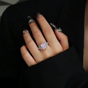 Cincin Pernikahan Perak 925 Berkualitas Tinggi OEM, Perhiasan Minimalis, Cincin Pernikahan Kotak Besar Nan Indah, Batu Warna-warni, Cincin untuk Wanita - Product Image 5