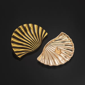 Boutons personnalisés fabriqués sur mesure, forme irrégulière, coquillage, conque, étoile de mer, forme spéciale, en alliage de zinc, avec logo personnalisé. - Product Image 3