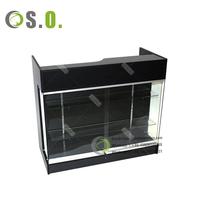 Comptoirs de présentation en verre de taille personnalisée avec lumières LED vitrine carrée et d'angle à vendre