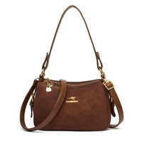 Sac à bandoulière de luxe pour femme en daim PU imprimé avec logo C classique, inspiré des grandes marques, avec double poignée, idéal pour les trajets quotidiens